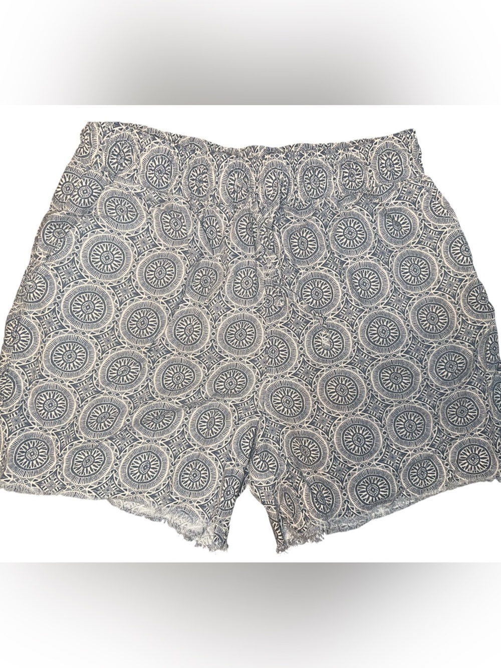 Womenβs royalty for me shorts
